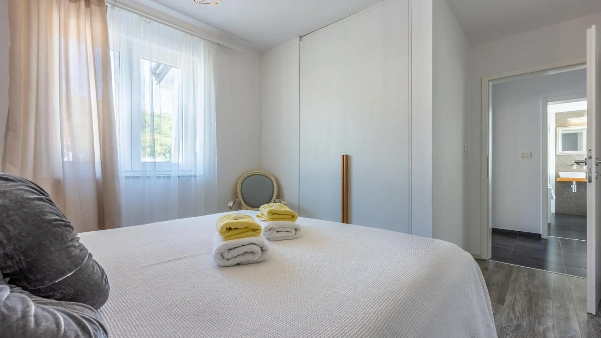 Valmor Apartment Crikvenica