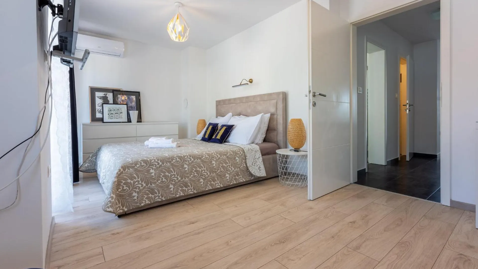 Valmor Apartment Crikvenica