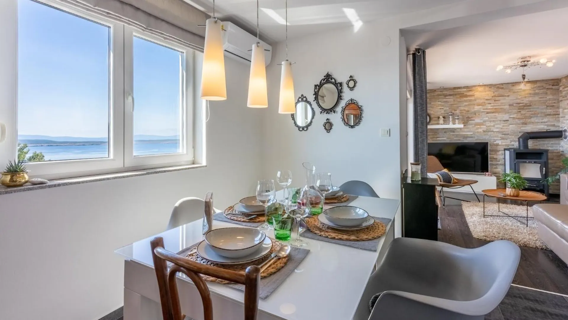 Valmor Apartment Crikvenica 0*,  Croatia