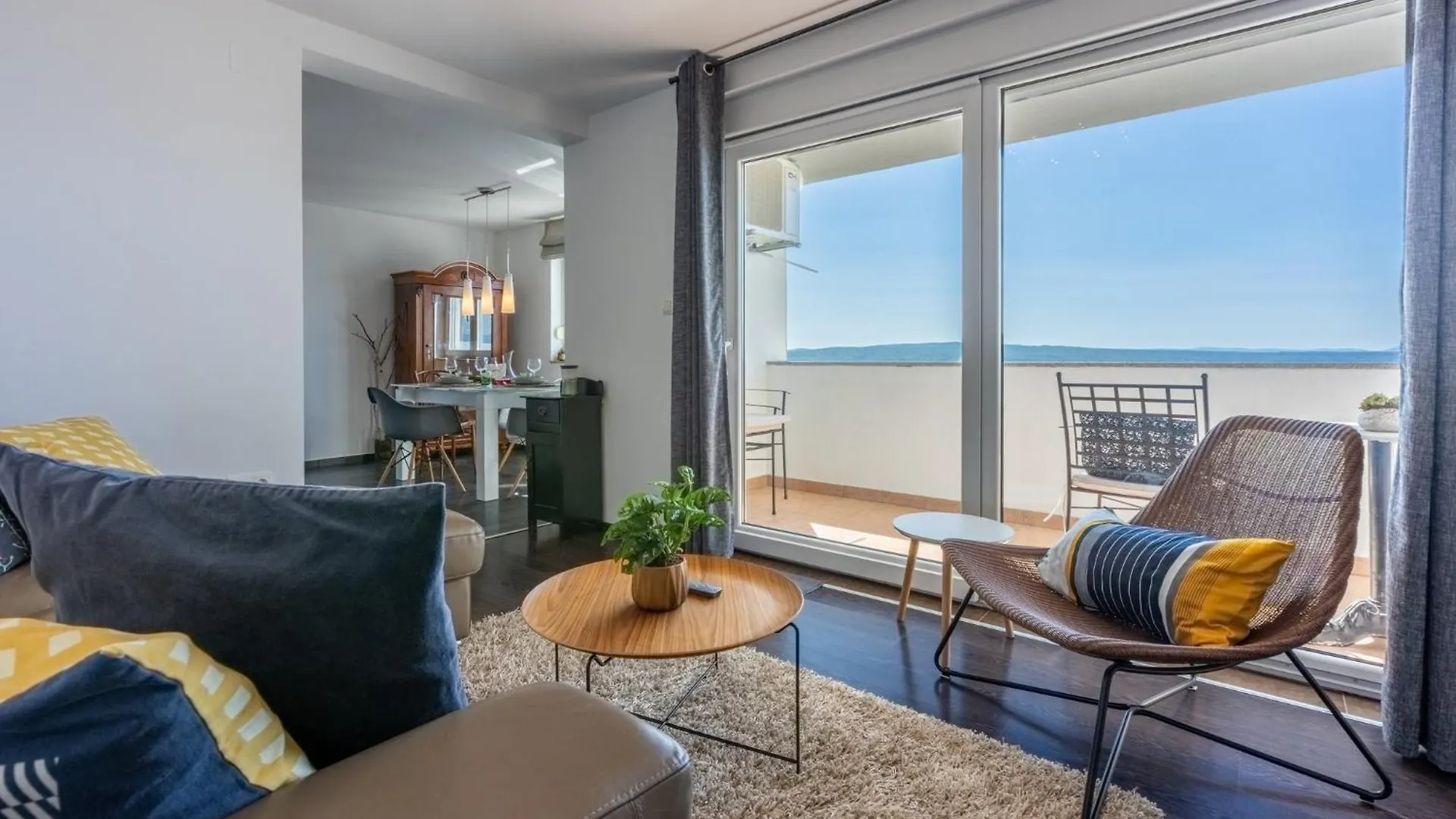 Valmor Apartment Crikvenica